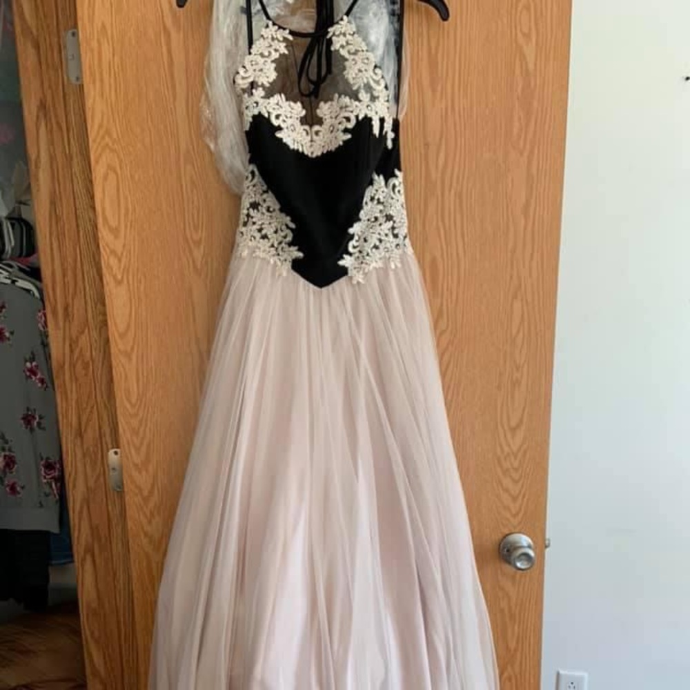 Blondie Formal Dress